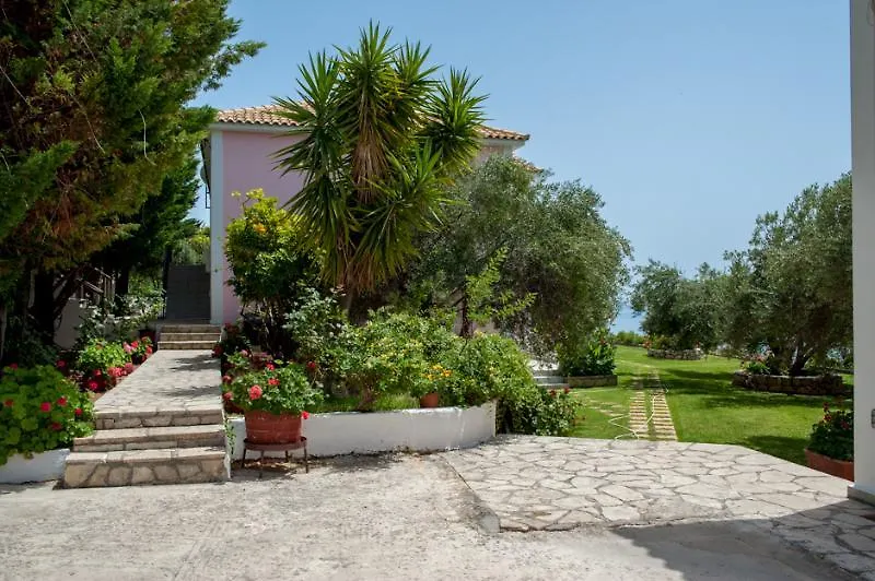 מלון Vlachata Afrato Village